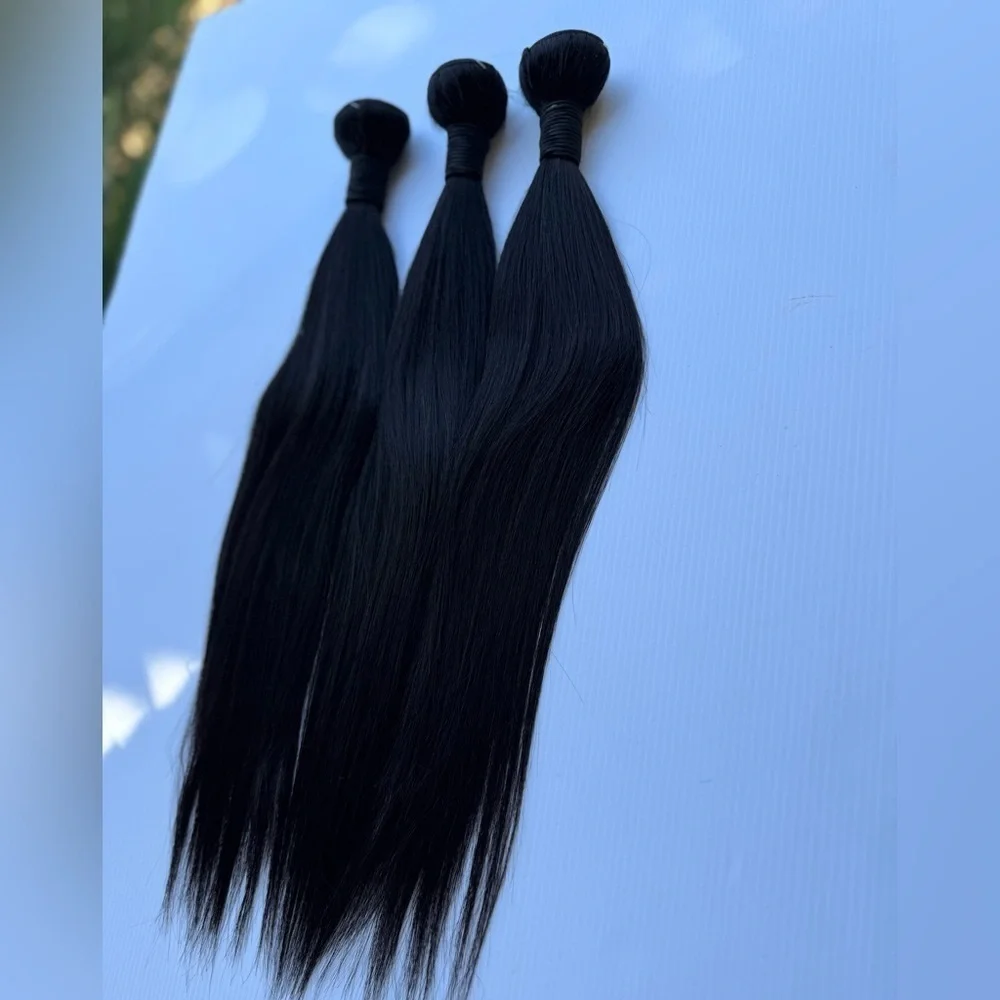 20 In Human hair Blend - Black straight Bundles three pieces